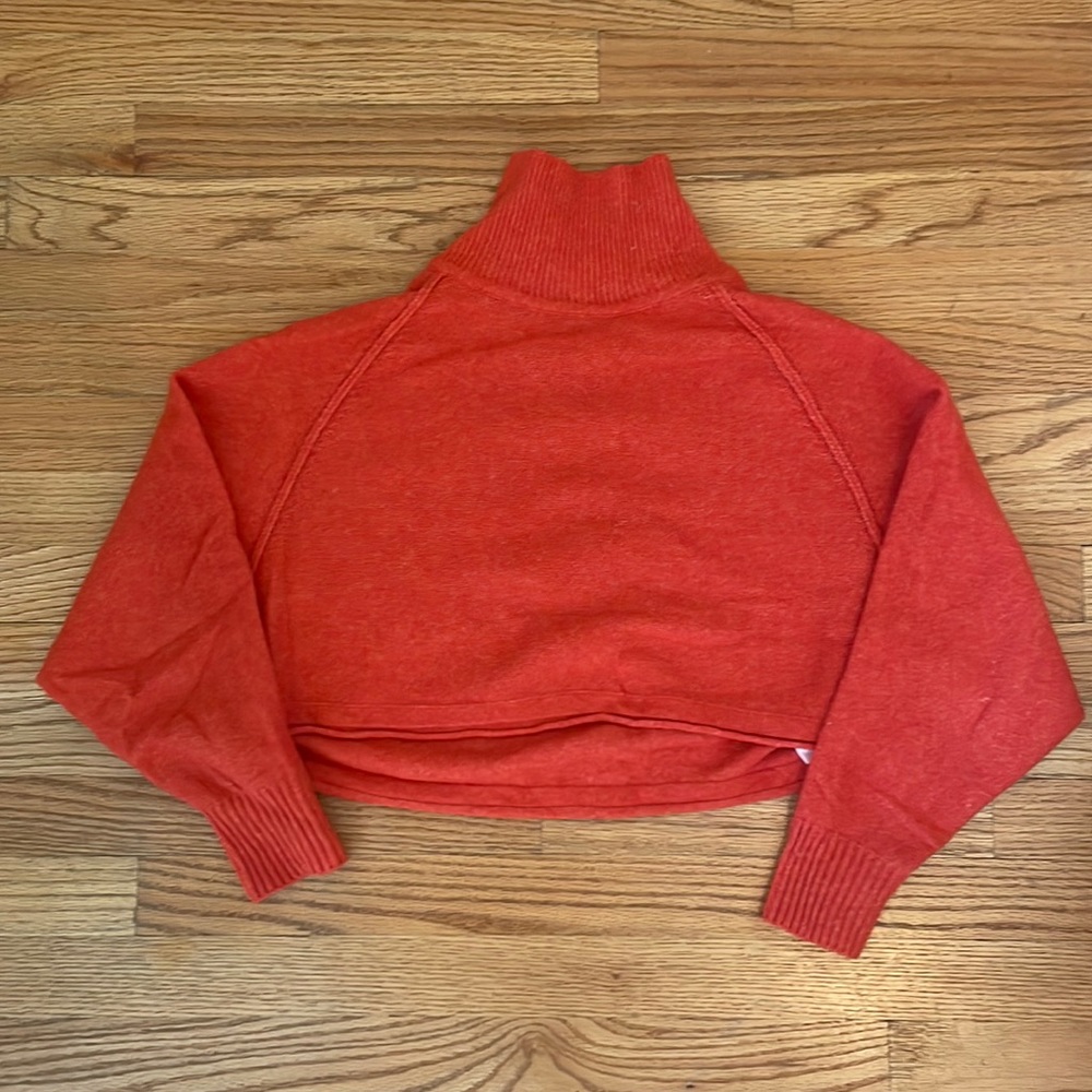 urban outfitters cropped sweater